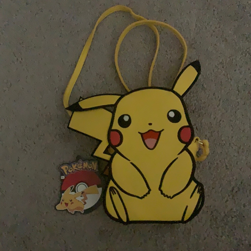 NEW PIKACHU CROSSBODY BAG PURSE